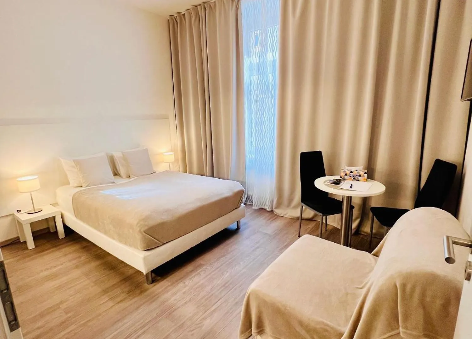 פראג Maria Apartment Liben