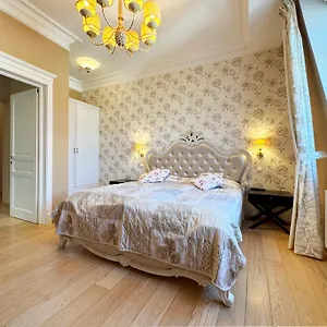 https://luxury-apartment-diamond.karlovyvary-hotels.com