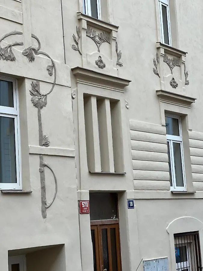 Maria Apartment Liben Prague 0*,